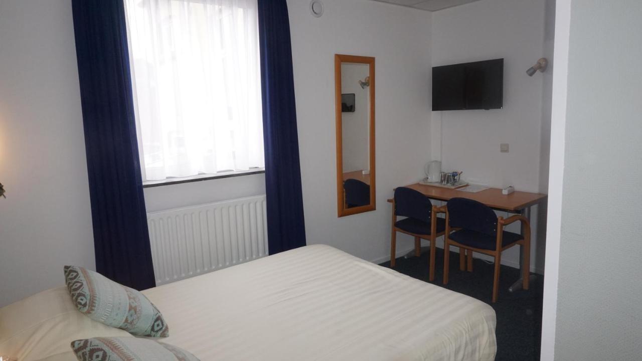 Hotel De Wilde Kriek - Before De Karsteboom 3*