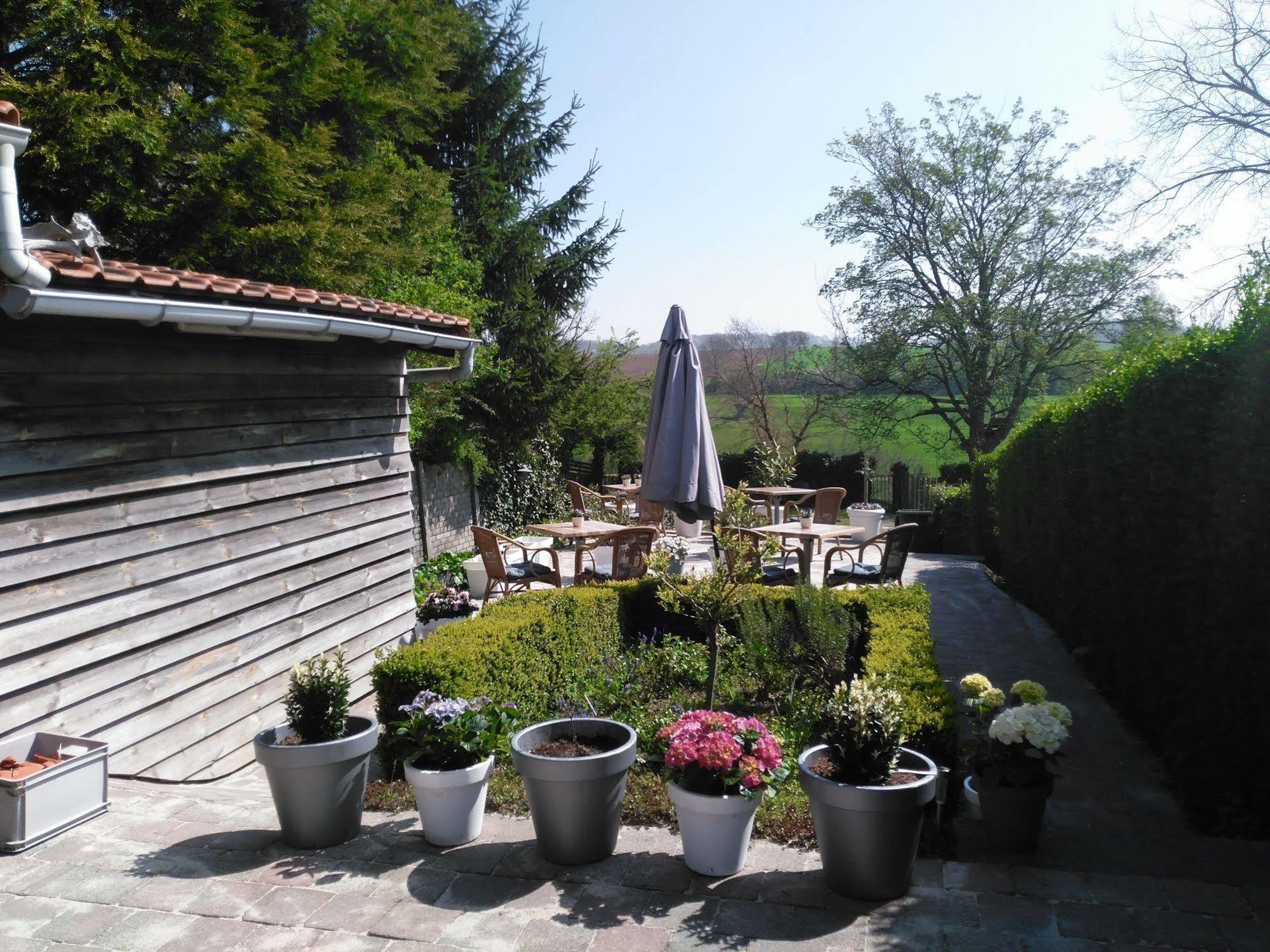 Hotel De Wilde Kriek - Before De Karsteboom Valkenburg aan de Geul